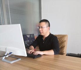 奋斗十年,驰而不息